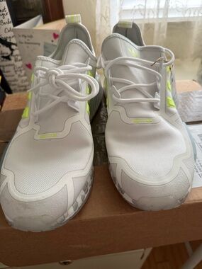 adidas NMD R1 White Sneakers with Neon Yellow Highlights men’s size 10
